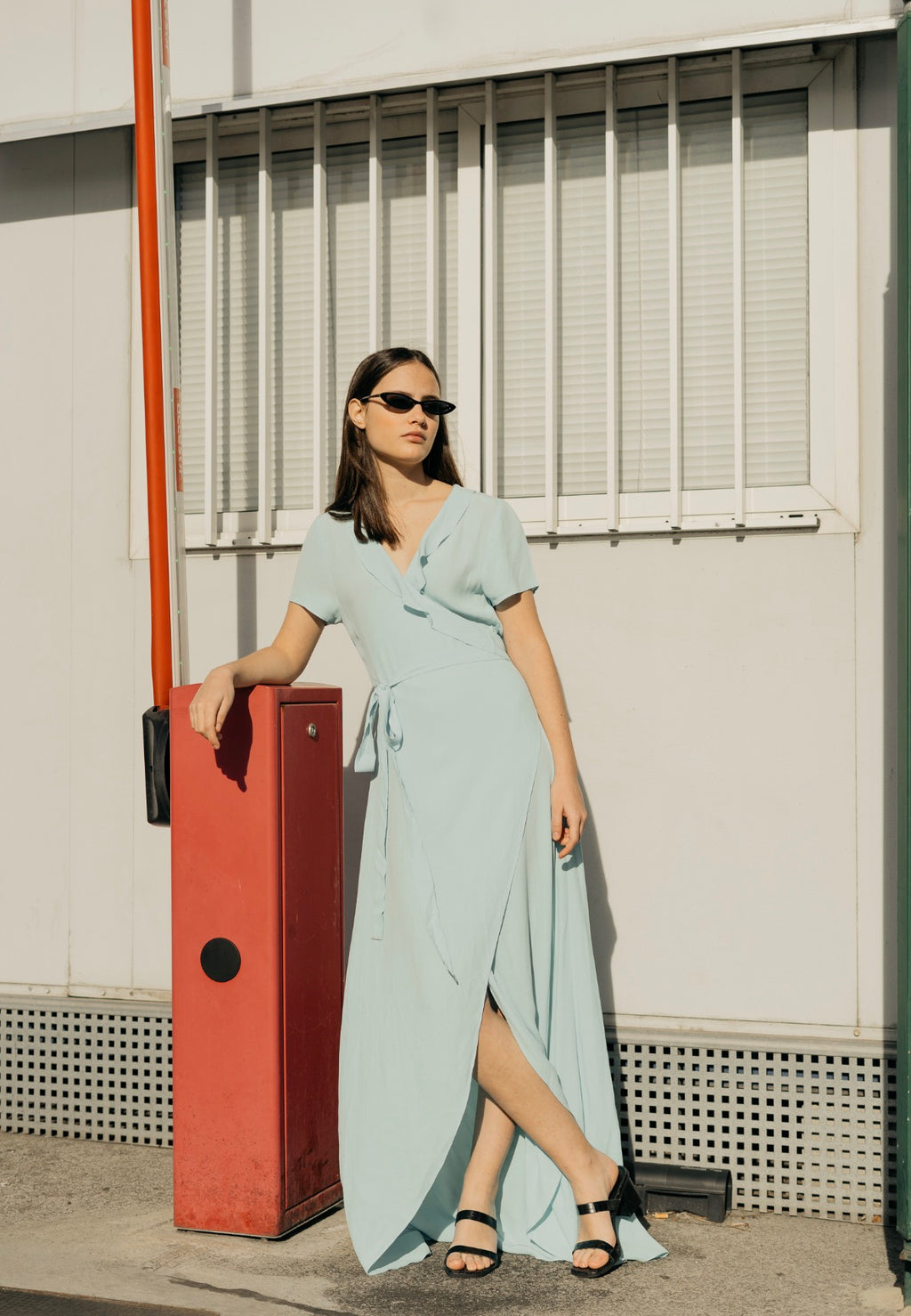 ROMANTIC FRILLED DRESS