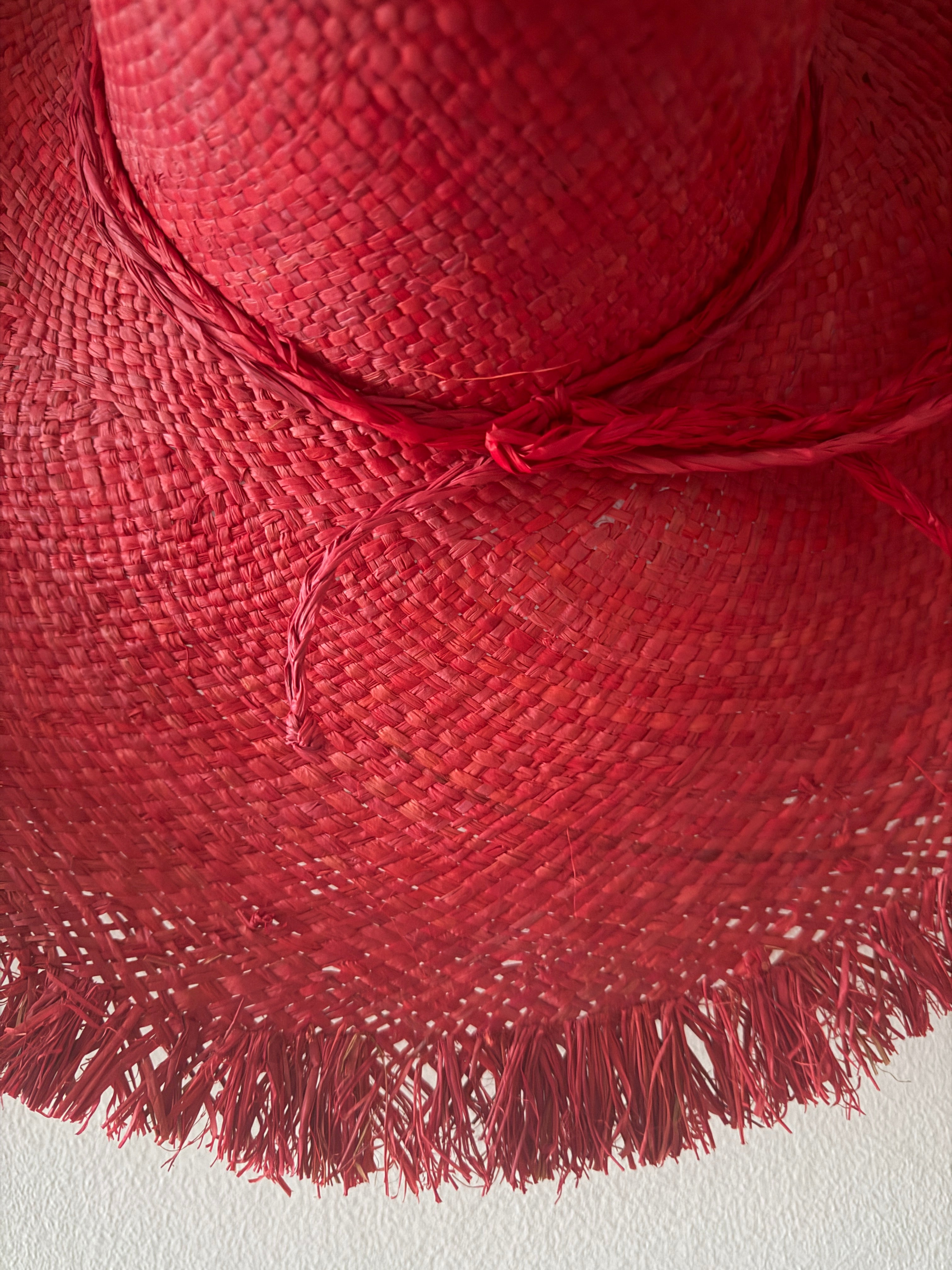 SOFT RED PAMELA
